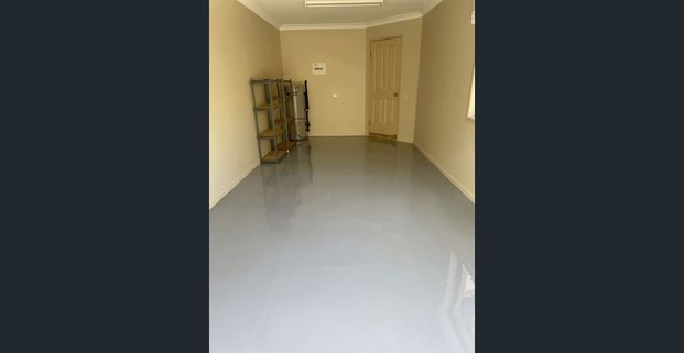 Great Location 3 Bedroom 2 Bathroom - Photo 1