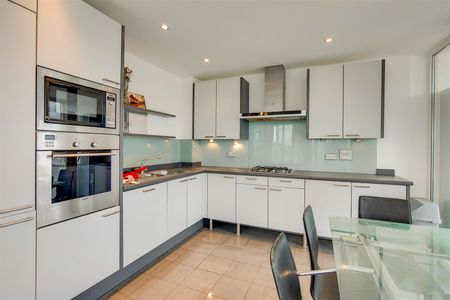 Apartment To Let - Photo 5