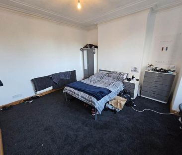 9 bedroom house to rent - Photo 2