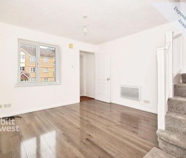 2 bedroom end of terrace house to rent - Photo 5