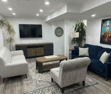 For Lease - 141 Gail Parks Crescent, Newmarket, Ontario - Photo 1