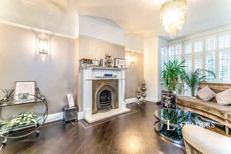 4 bedroom house to rent Haling Park Road, South Croydon, CR2 - Photo 2