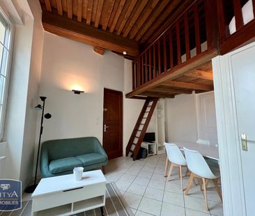 Location Appartement 1 pièce 21m² LYON 2ème - Photo 2