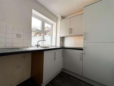 Quay Lane, Greenhithe, DA9 - Photo 2