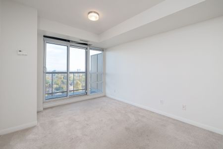 For Lease - 900 Mount Pleasant Road Unit# 1407, Toronto, Ontario - Photo 4