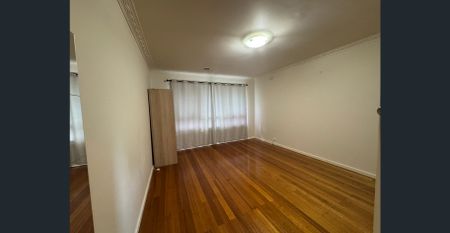 Lovely Home - Balwyn High School Zone - Photo 5