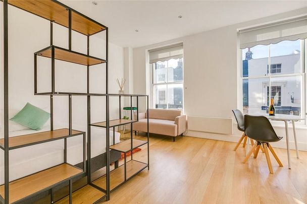 Studio to rent - Photo 1