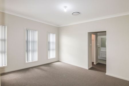 9 Innes Street, North Rothbury - Photo 4