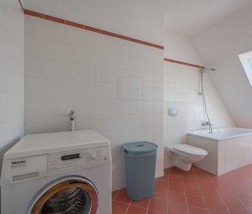 ++NEU++ Wohnen mit Weitblick! Gepflegte 4-Zimmer-Mietwohnung mit 19... - Photo 5