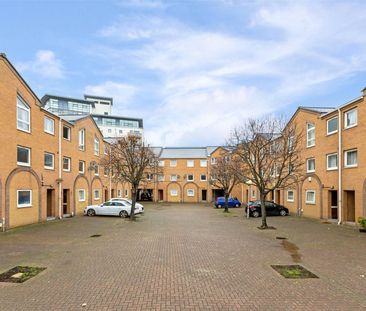 Homer Drive, Isle Of Dogs, London, E14 flat to rent - Photo 3