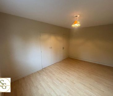 Location Appartement 3 pièces 75m² GAILLAC 81600 - Photo 4