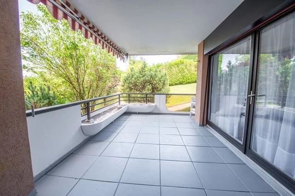 Appartement de 2 pièces meublé au rez-inférieur avec grand balcon - Photo 1