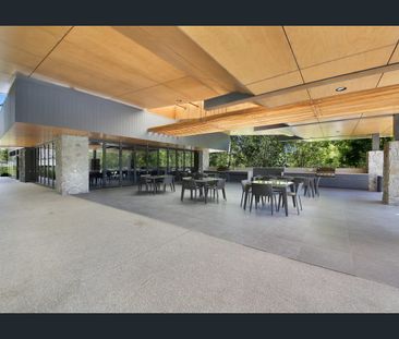 Spacious in design with luxury amenities, conveniently located to s... - Photo 4