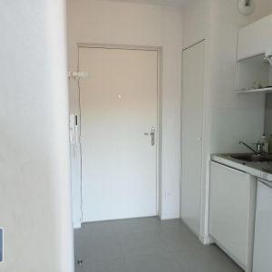 Location Appartement 1 pièce 27m² THONON LES BAINS 74200 - Photo 2