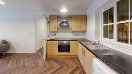 2 bedroom flat to rent - Photo 5