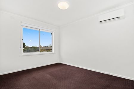 4/97 Gooch Street, Thornbury VIC 3071 - Photo 3