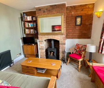 2 bedroom terraced house to rent - Photo 3