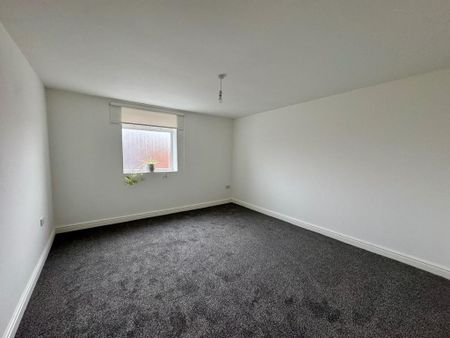 4 bedroom apartment to rent - Photo 5
