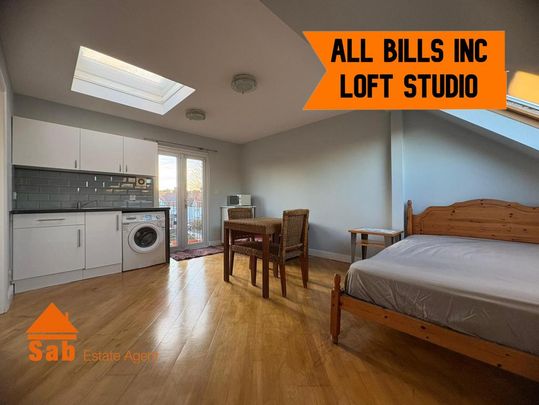 Studio to rent - Photo 1