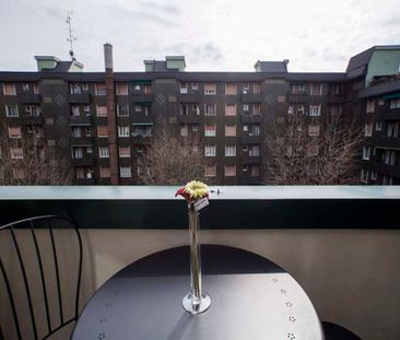 Via Raffaello Bertieri, Milan, Lombardy 20146 - Photo 5