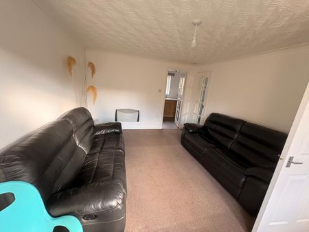 2 Bed Terraced House, Anson Street, G40 - Photo 2