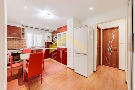 Apartament de inchiriat 2 camere zona Banu Maracine - Fotografie 2