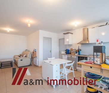 Appartement T2 RDC avec terrasse et 1 parking quartier Laure sur Gi... - Photo 2