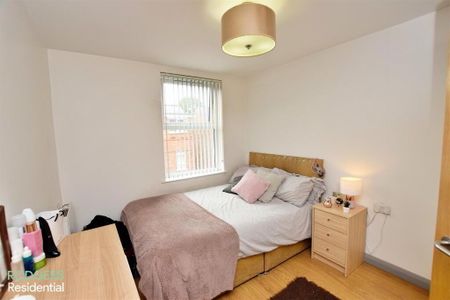Apt 12, 125 Wellesley Avenue, Belfast, BT9 6LT - Photo 2