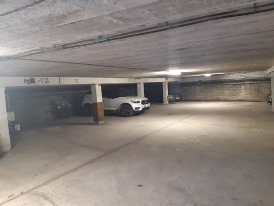 Appartement te huur - Photo 1