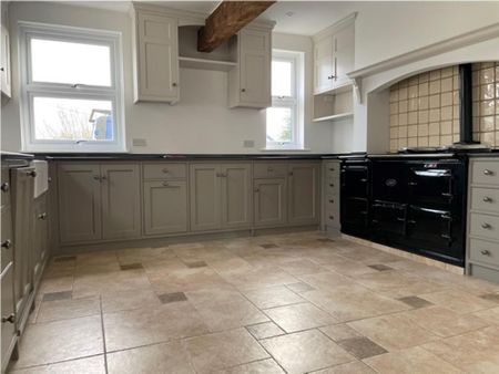 6 bedroom farm house to rent - Photo 5