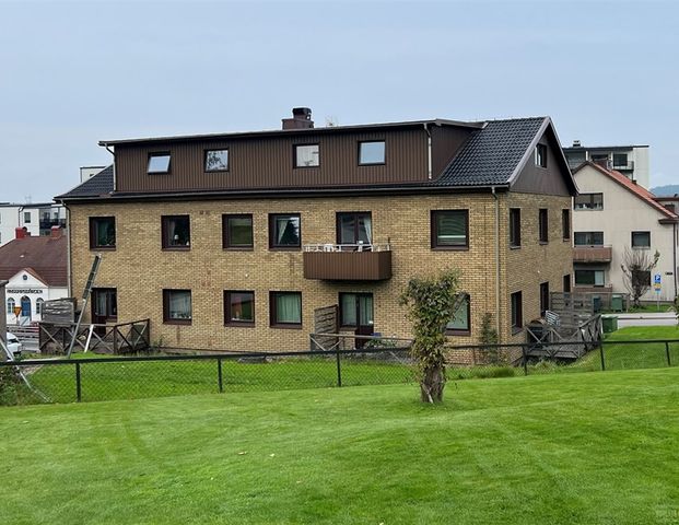 Jönköpingsvägen 12 - Foto 1