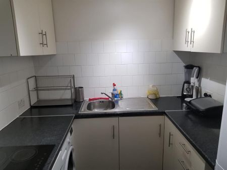 1 bedroom flat to rent - Photo 5