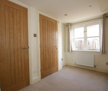 2 bedroom end of terrace house to rent - Photo 6