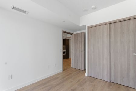 For Lease - 1 Concord Cityplace Way Unit# 801, Toronto, Ontario - Photo 2