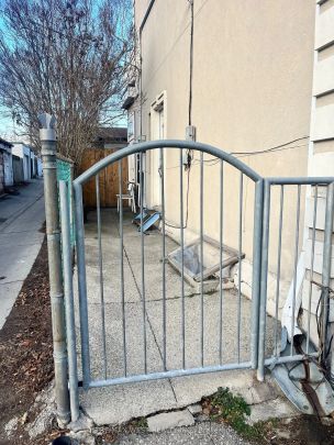 54 Wyndham Street #Lower - Photo 1