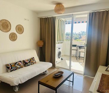 Alquiler de piso en Calle Jabea, 4 - Photo 2