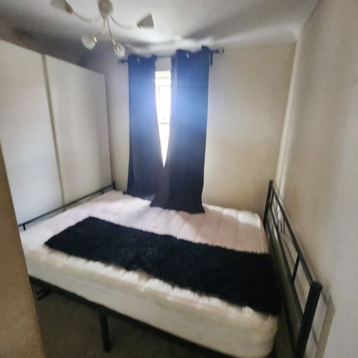 3 Bed Semi-Detached House, Bluebell Way, IG1 - Photo 1
