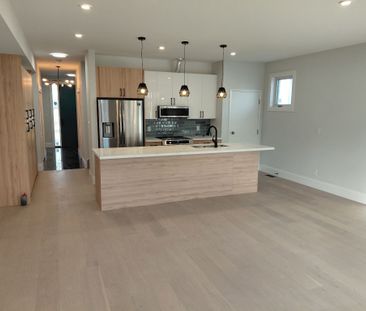 For Lease - 3 Marina Avenue, Toronto, Ontario - Photo 6