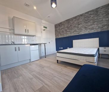 Studio to rent - Photo 3