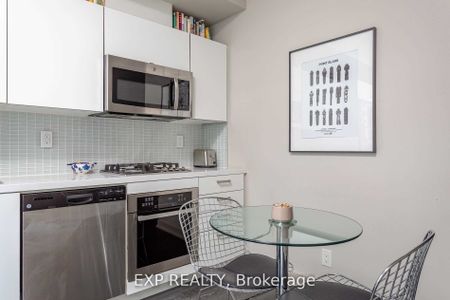 For Lease - 39 Brant Street Unit# 416, Toronto, Ontario - Photo 3