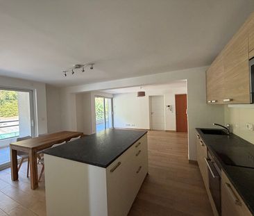 Appartement à louer, 3 pièces - Divonne-les-Bains 01220 - Photo 5