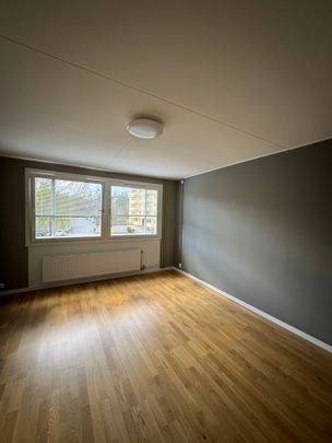 Radarvägen, Täby - Photo 1
