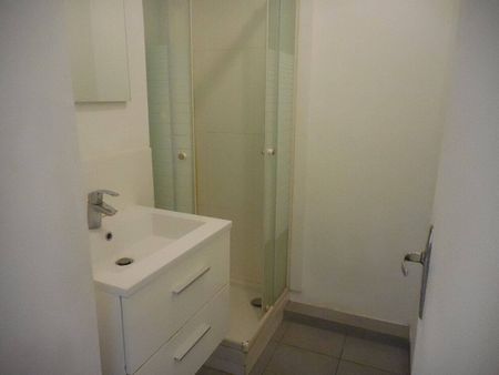 Location appartement 2 pièces 50.22 m² à Aubagne (13400) - Photo 3