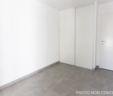 location Appartement T2 DE 46m² À LYON - Photo 1