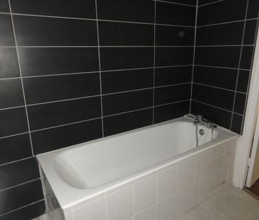 Location Appartement 3 pièces 59m² LE CREUSOT 71200 - Photo 6
