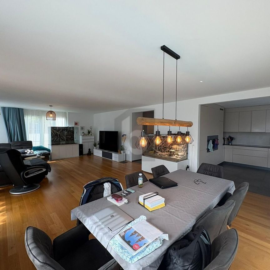 DESIGN UND LUXUS TRIFFT LÄNDLICHEN KOMFORT - Foto 1