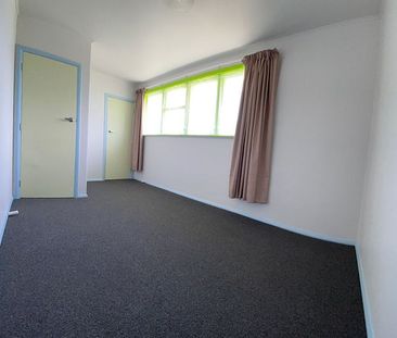 Newly renovated Townhouse in Ranui - Photo 6