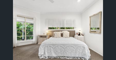 A Serene Escape in Noosa Hinterland - Spacious Queenslander Home - Photo 4