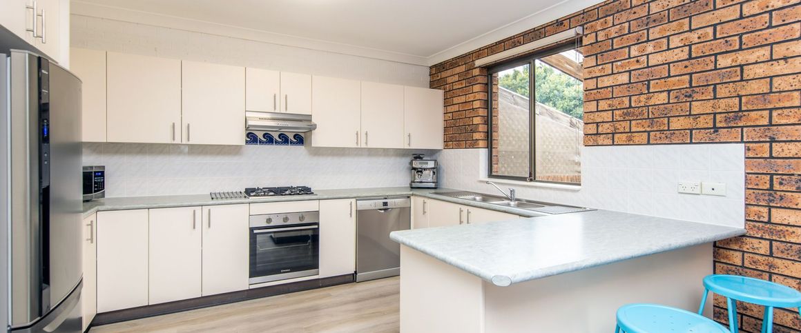 1/165 Gosford Road Adamstown NSW - Photo 1