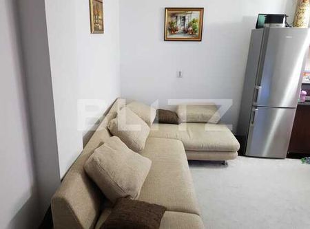 Apartament 3 camere, decomandat, 56 mp, loc de parcare, zona Oncos - Photo 2